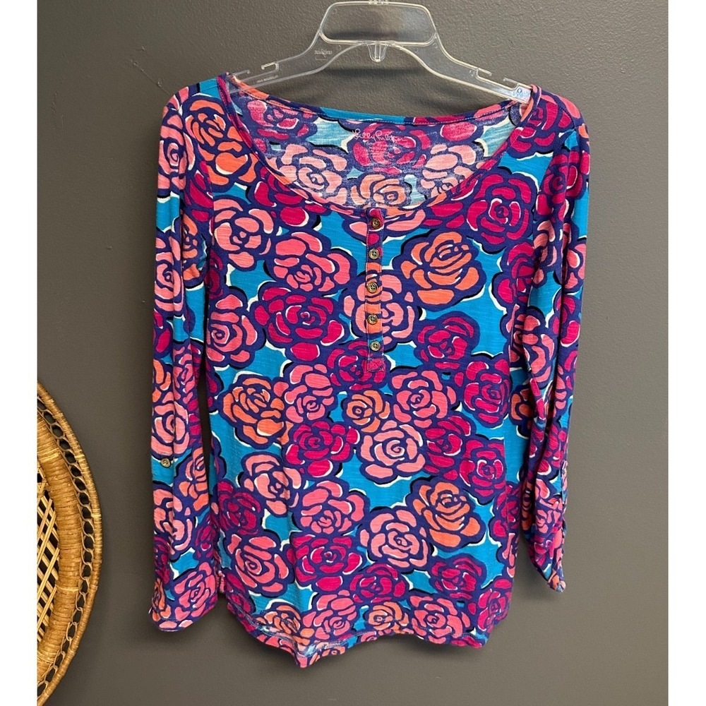 Lilly Pulitzer Top Womens M Floral Rose Long Sleeve Coastal Preppy Pink Blue